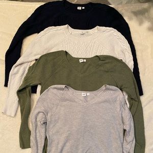 Gap Sweaters (Bundle of 4; Large)